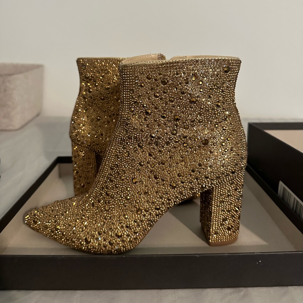 Betsy Johnson Gold Booties
